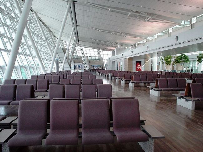 صورعن مطار أنتشون الدولي 800px-incheon_terminal